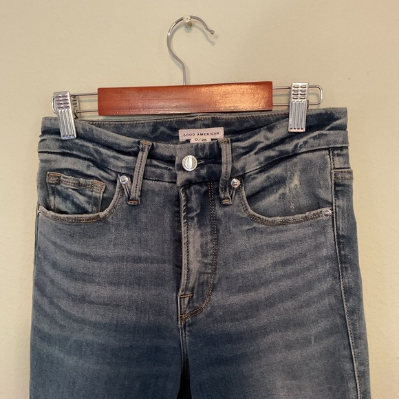 Good American, Good Legs Skinny Jeans BlUE 261 size 0/25 - Picture 2 of 5